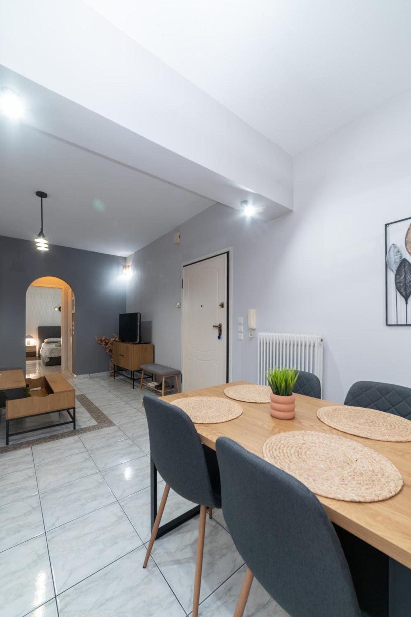 Ninas Central Apartment Kavála Eksteriør bilde